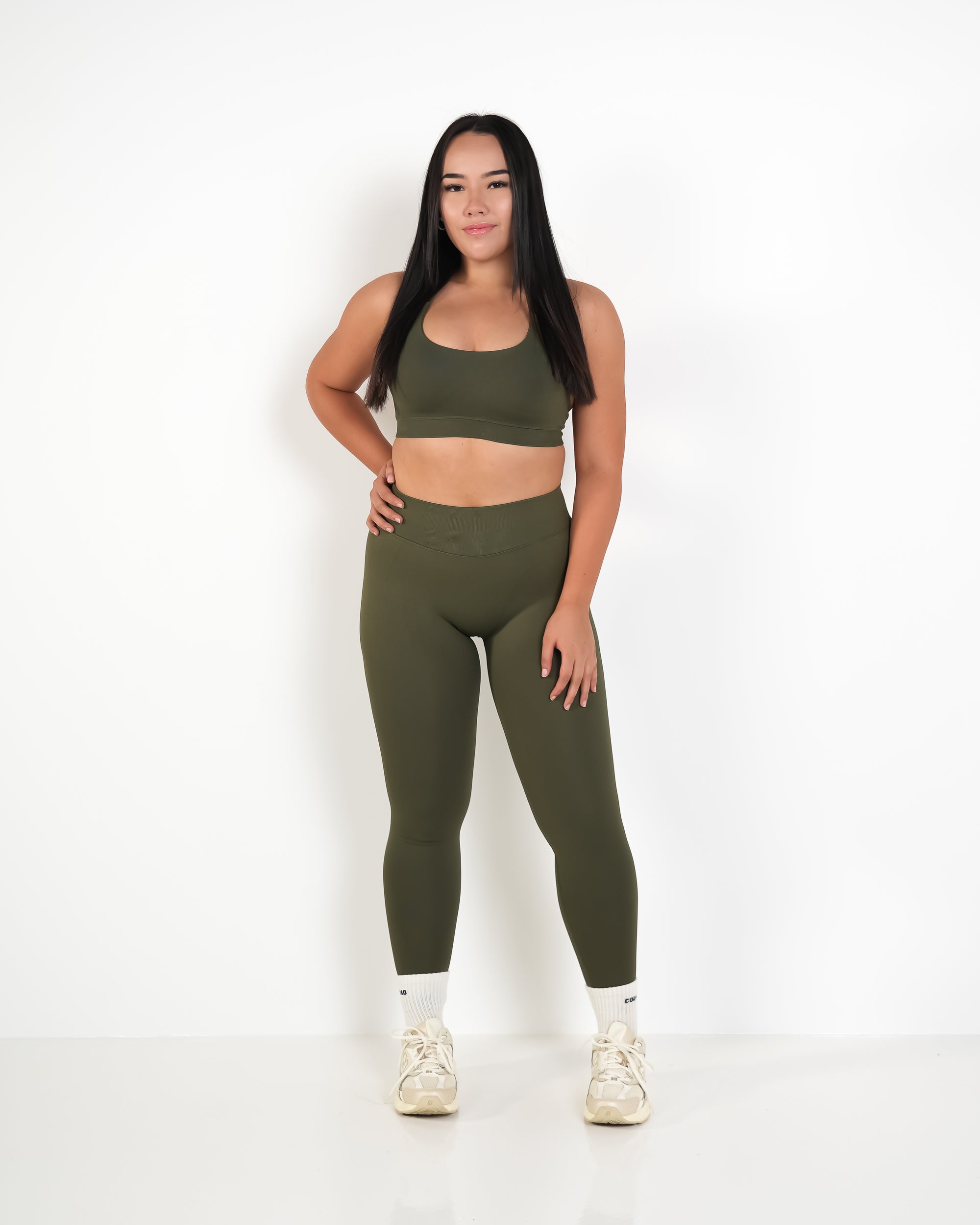 Siena Crop Stone Olive